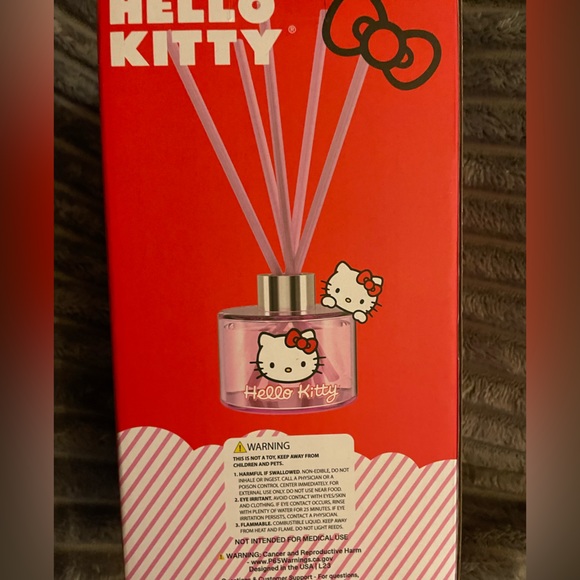 Hello Kitty Scented Reed Diffuser - Picture 9 of 13
